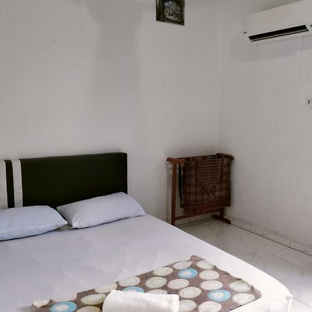 Penarik Baru Homestay Kampung Penarik Exteriör bild